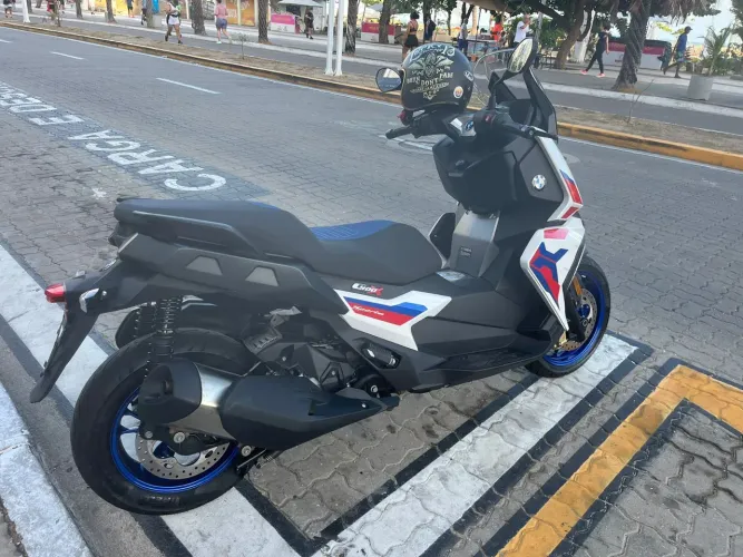 SCOTTER BMW CX 400 cc SPORT... PARTICULAR 