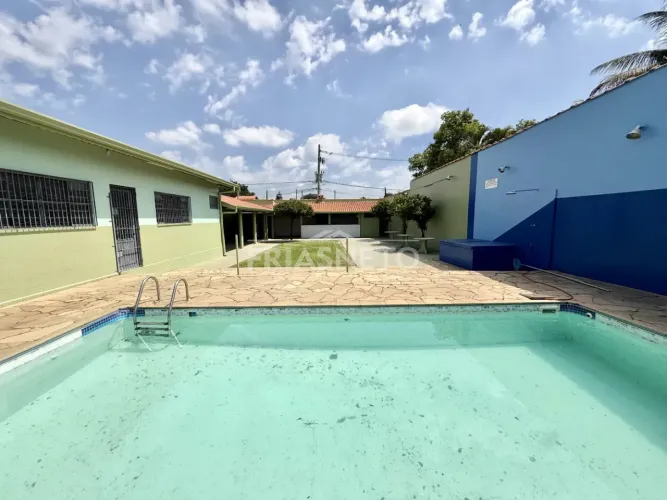 Casa à venda no bairro Jardim São Francisco