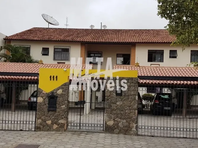 Apartamento com 3 dormitórios à venda, 93 m² por R$ 300.000,00 - Parque João Maria - Campo