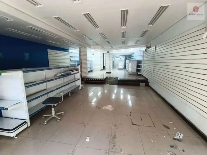 ALUGO ÓTIMA LOJA COMERCIAL COM 3 PAVIMENTOS NO BAIRRO DA BOA VISTA / RECIFE