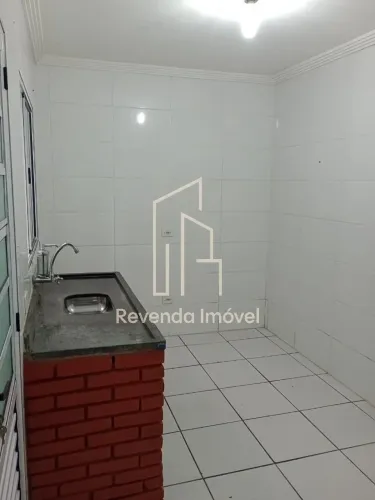 Casa em Condomínio localizado com 02 dormitórios
