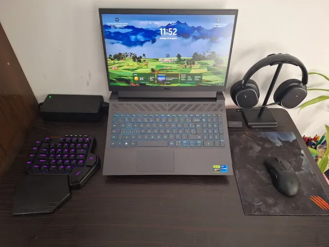 Kit gamer dell g15 com todos os periféricos.