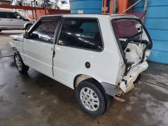 Peças usadas Fiat Uno 2012 2013 1.0 8v flex 66cv câmbio manual 2 portas