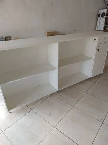 Balcão/caixa/atendimento/recepção