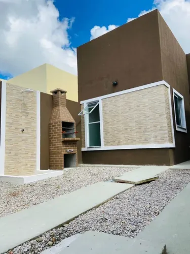 Casa de 2 Quartos Bairro Gereraú !!