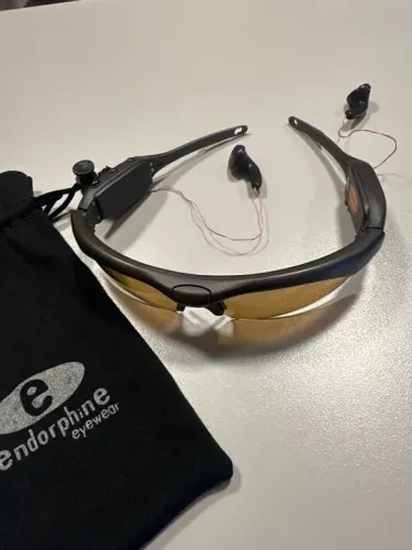 Óculos de Sol com Fone de Ouvido Bluetooth