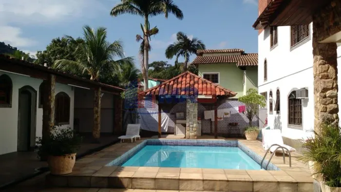 Taquara | Casa 4 quartos, sendo 4 suites