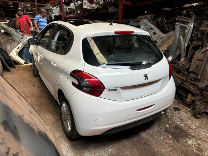 Peças p/ Peugeot 208 1.6 16v Flex 2017