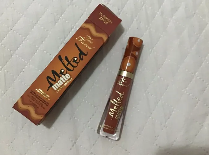 Batom Líquido Matte Too Faced Melted Pumpkin Spice