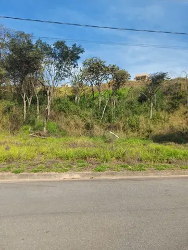 Lotes a venda em Sarzedo financiados no Bairro Jardim das Oliveiras 302 m²