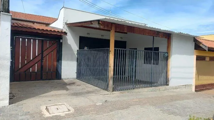 Casa Comercial à venda, 4 quartos, 1 suíte, 3 vagas, Castelinho - Piracicaba/SP