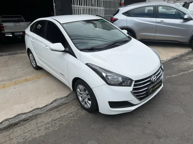 Hyundai HB20S C.plus/c.style1.0 Flex 12V Mec. 4P 2017