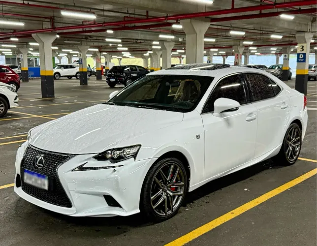 Lexus IS 250 F-Sport Automático 2014