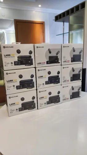 Microfone Sem Fio Hollyland Lark M2 - Novo