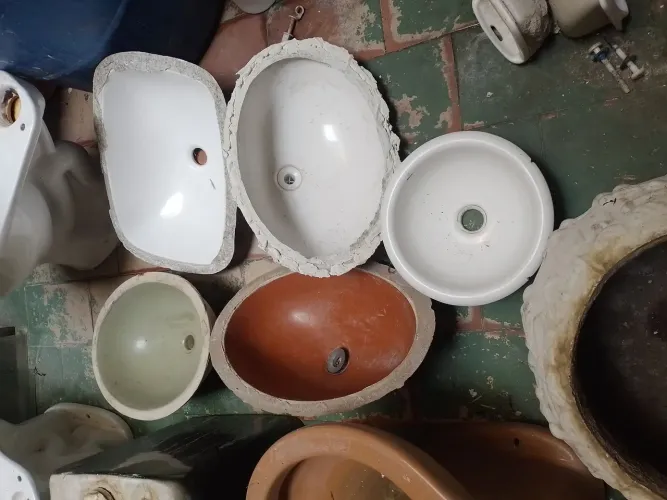 Cubas e Pias para Banheiro - Diversos Modelos 40$ cada.