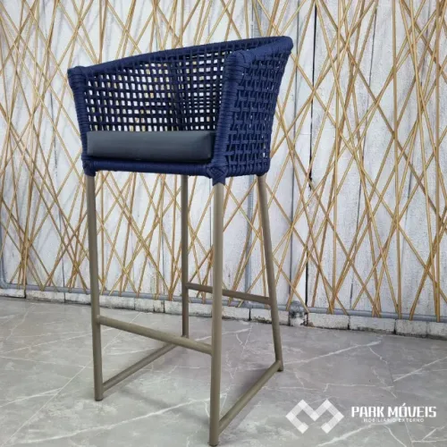 Banqueta Turim trama telinha