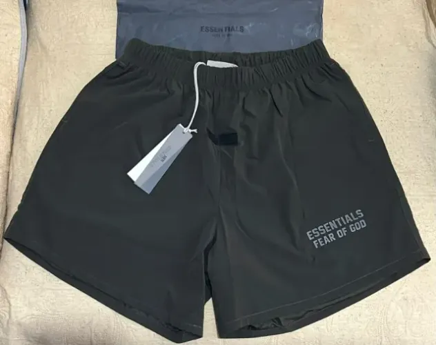Shorts Fear Of God Essentials Verde Musgo 100% Original