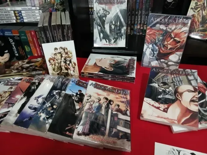 MANGÁS - ATTACK ON TITAN / SHINGEKI NO KYOJIN (leia o anúncio)