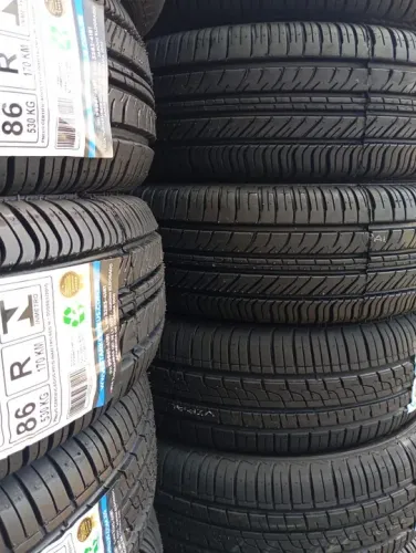 Qualidade e economia nos pneus Starke modelo BF 245/70-16