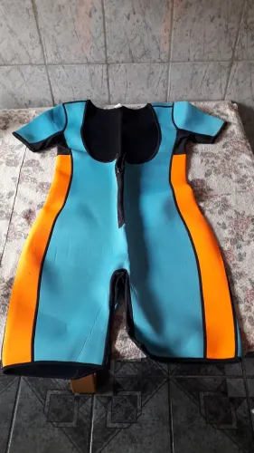 VENDO ROUPA DE MERGULHO