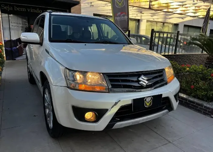 Suzuki Grand Vitara 2.0 16V 4x2/4x4 5P Aut. 2014