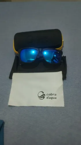 Óculos de sol da cobra D'água novo