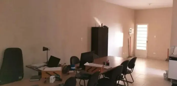 Ponto Comercial à Venda! Jardim Morumbi, São José dos Campos Área total: 306,00 m²; Área c