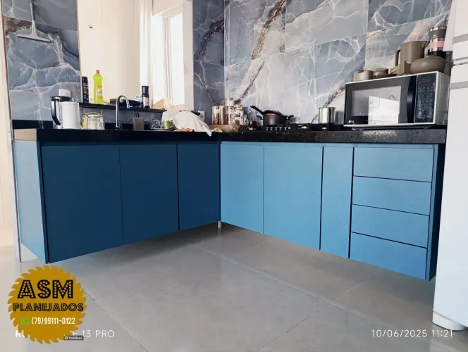 Armários de Cozinha Planejados - Elegância e Funcionalidade
