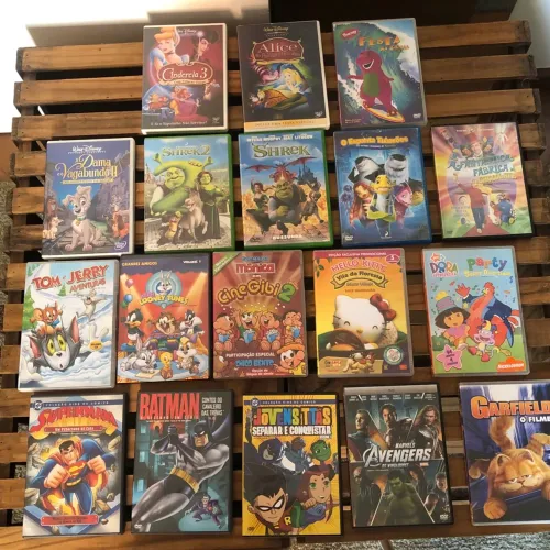 Coleção de 18 DVDs infantis - Diversos títulos