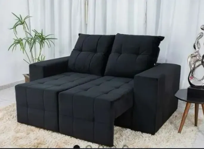 Vendo excelente sofá retrátil Novo !