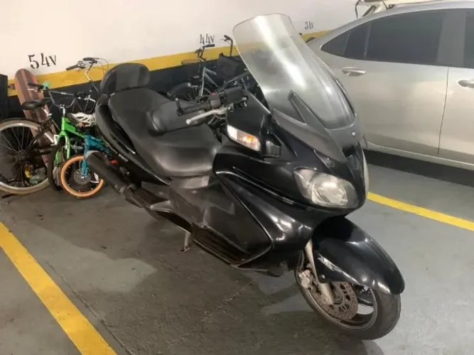 Scooter Burgman 650 executive 2008