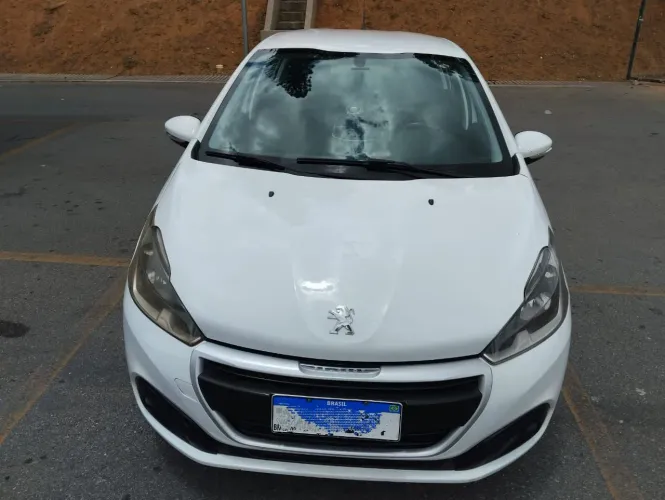 Peugeot 208 Active 1.2 Flex 12V 5P Mec. 2018
