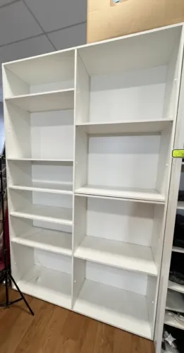 Estante/Armário Expositor Modular Branco - Versátil e Moderno!