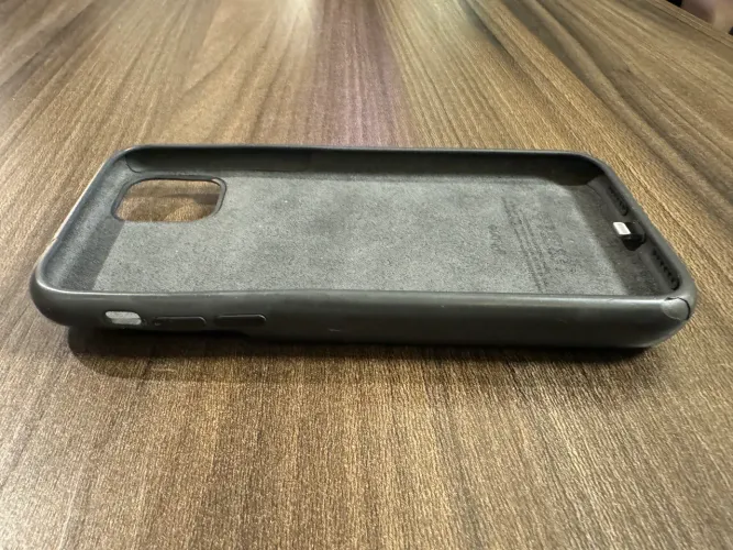 Capa Original Apple Smart Case para iPhone 11