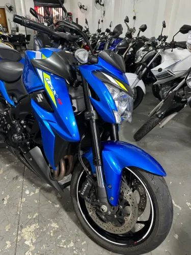 GSX S1000(GONÇALO MOTOS) já emplacada e transferida 2025