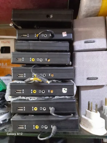 Venda só com o comprador presente TV portátil 8 unidades 