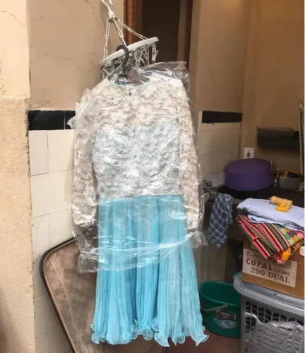 Vestido Azul e Branco Vintage