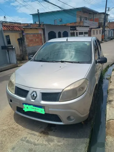 Renault Sandero Authentique Hi-flex 1.0 16V 5P 2010