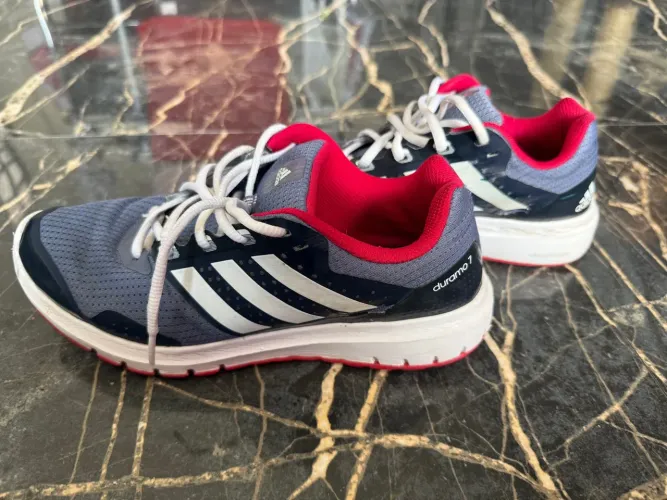 Tênis Adidas Duramo 7 - Tamanho 38