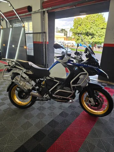 Bmw 1250 adventure HP 2020