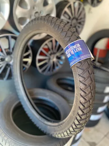 Pneu de moto dianteiro aro 90/90R21