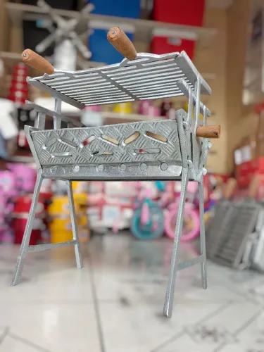 CHURRASQUEIRA DE ALUMÍNIO 