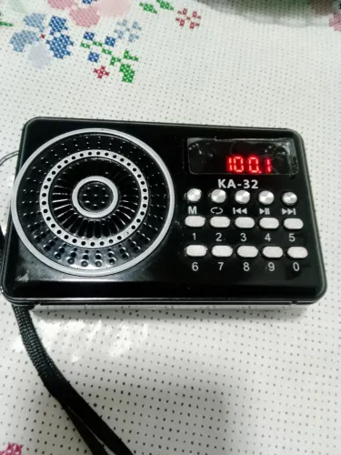 Rádio Portátil KA-32