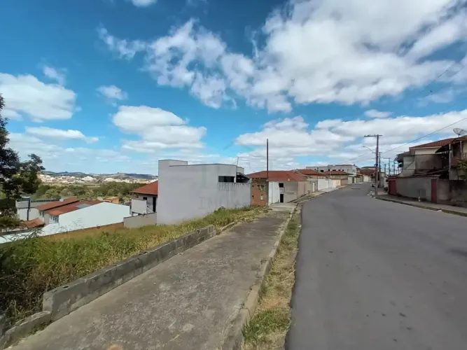 Terrenos Padrão em Poços de Caldas