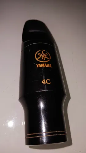 Vendo essa boquilha Yamaha 4c original!!sax tenor!!