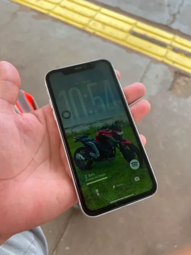 iPhone 11 128GB
