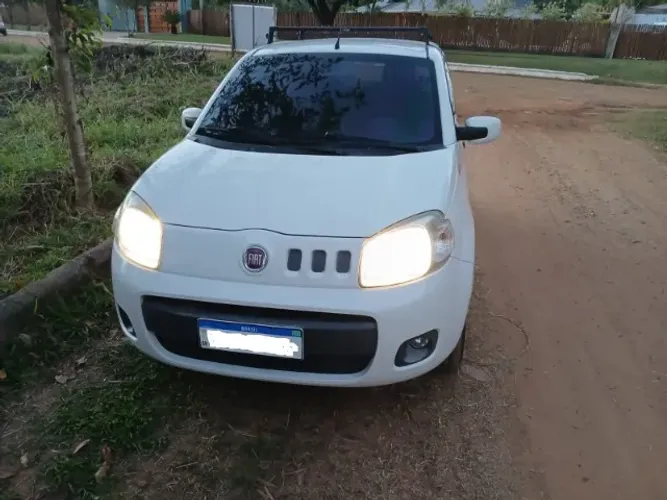 Fiat Uno Vivace/rua 1.0 EVO Fire Flex 8V 5P 2014