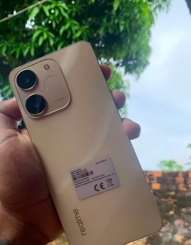 Celular semin novo