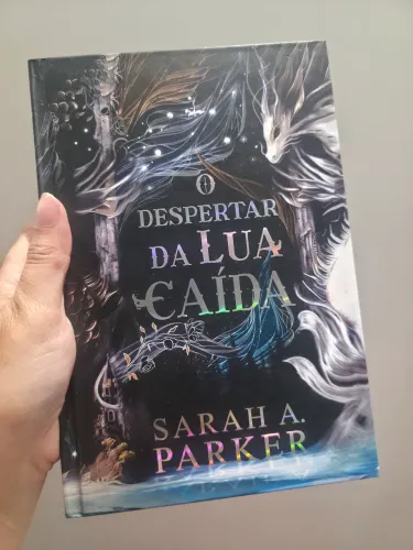 O Despertar da Lua Caida