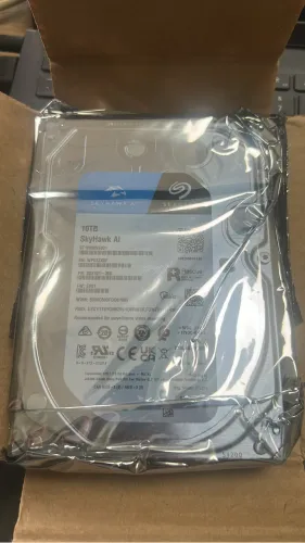 HD SeaGate Skyhawk 10TB